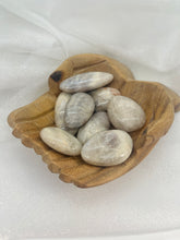 Load image into Gallery viewer, Sunstone Moonstone tumble stones