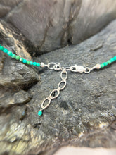 Load image into Gallery viewer, Green Turquoise Beaded Necklace