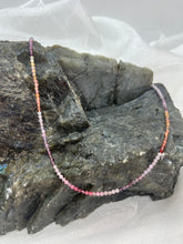 Load image into Gallery viewer, Pink Spinel Ombre Beaded Necklace