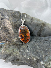 Load image into Gallery viewer, Stick Agate pendant