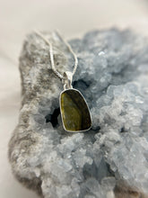 Load image into Gallery viewer, Tourmaline Slice pendant