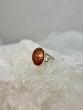 Load image into Gallery viewer, Sunstone ring