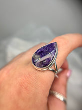 Load image into Gallery viewer, Charoite ring