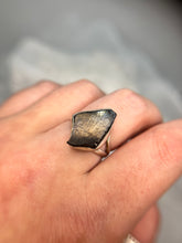 Load image into Gallery viewer, Elite Shungite ring