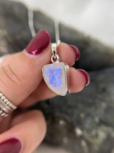 Load and play video in Gallery viewer, Moonstone pendant