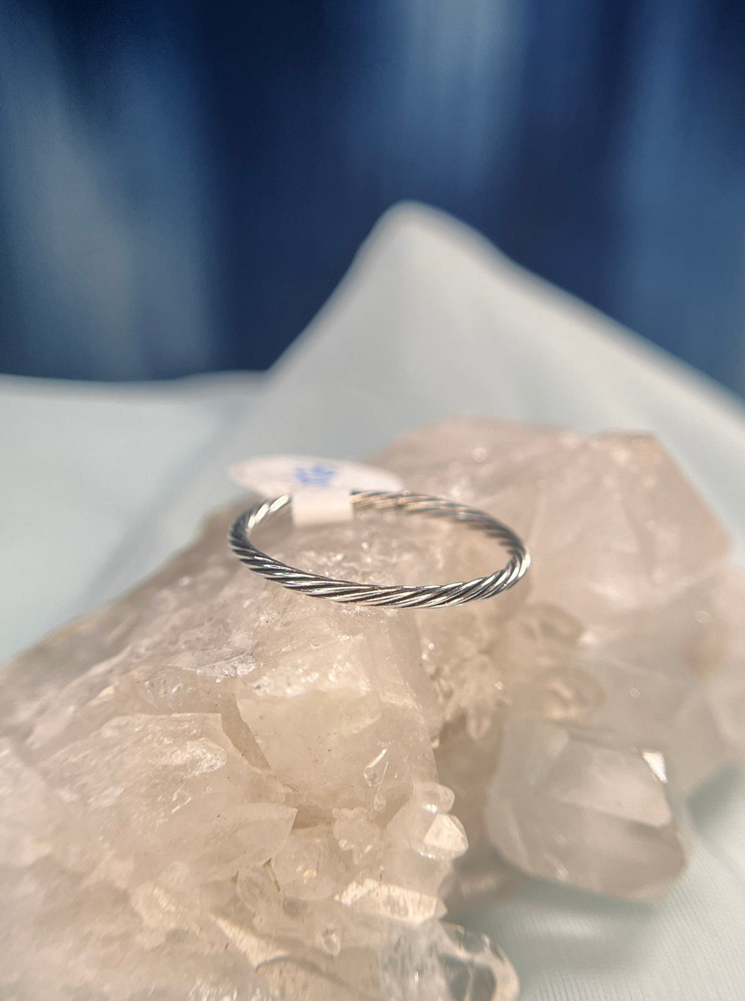 Classic Twist Band Silver Ring