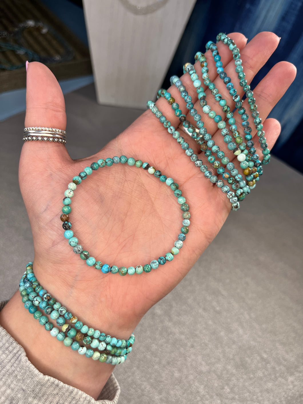 Turquoise stone bracelet