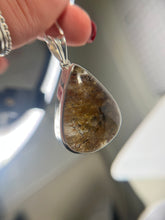 Load image into Gallery viewer, Secret Garden Quartz pendant
