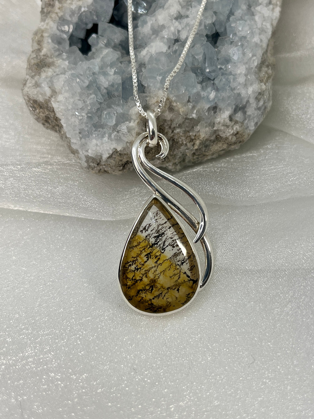 Dendritic Quartz pendant