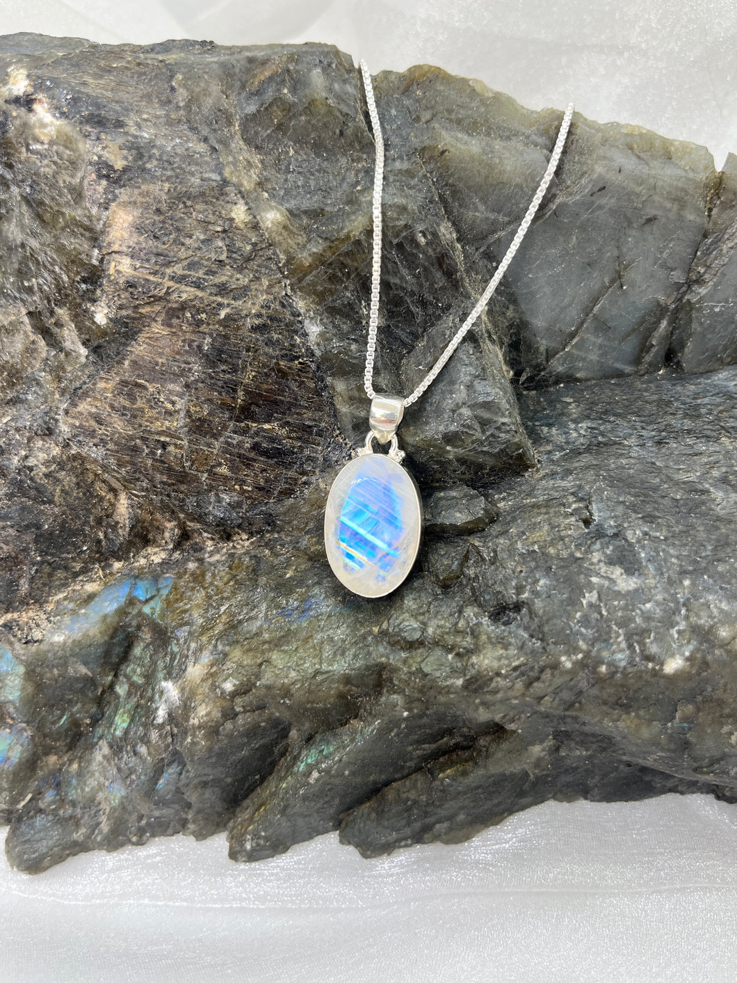 Moonstone pendant