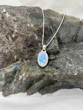 Load image into Gallery viewer, Moonstone pendant
