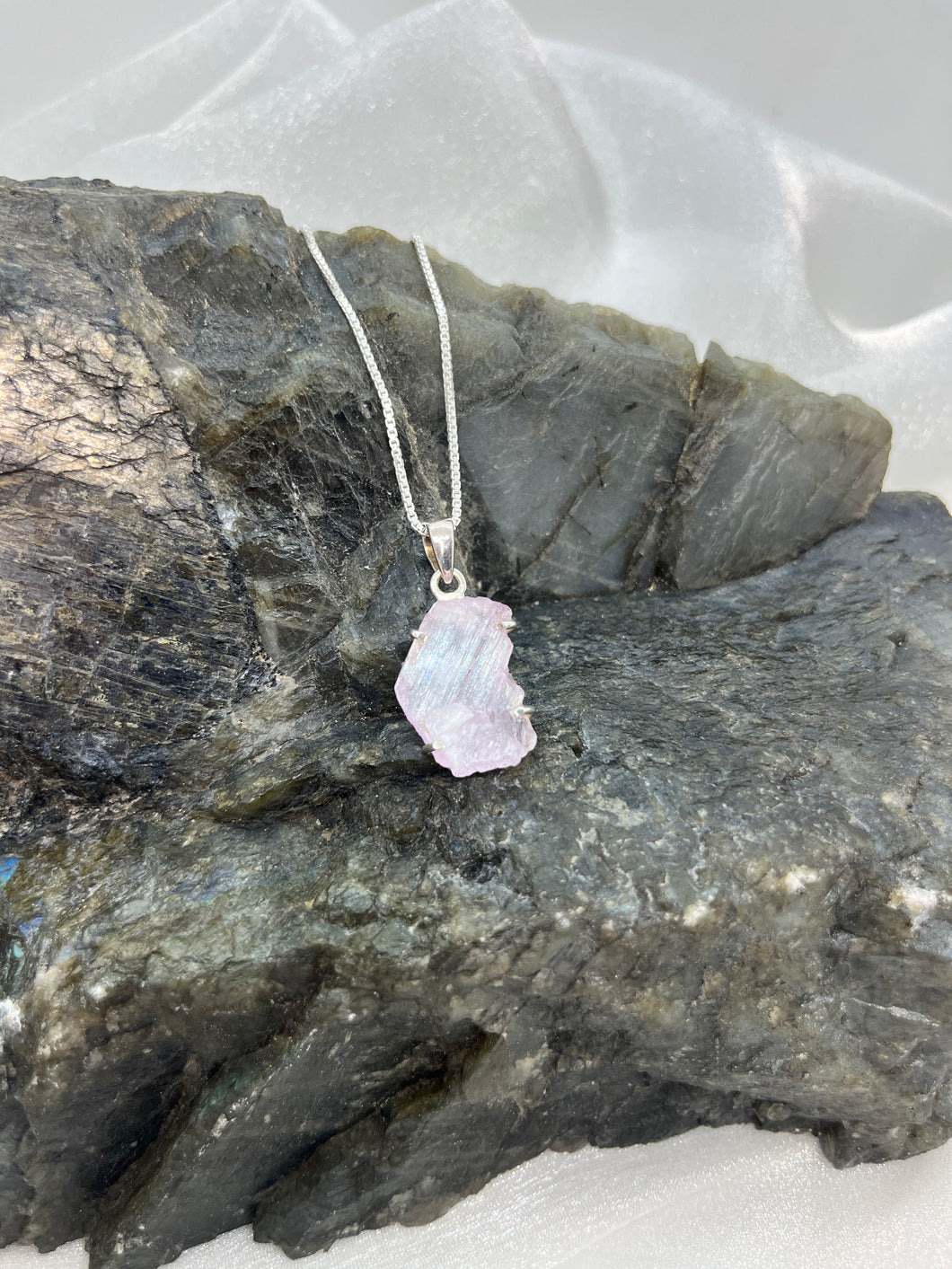 Kunzite pendant