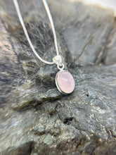 Load image into Gallery viewer, Rose Quartz pendant
