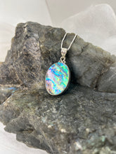 Load image into Gallery viewer, Abalone pendant
