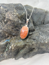 Load image into Gallery viewer, Sunstone pendant
