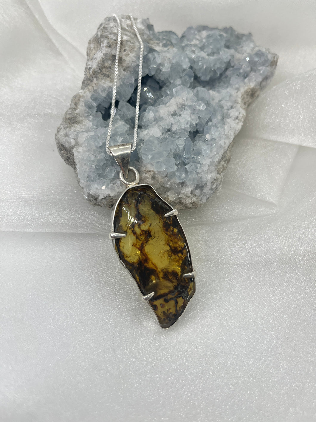 Amber pendant