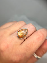 Load image into Gallery viewer, Sunstone ring
