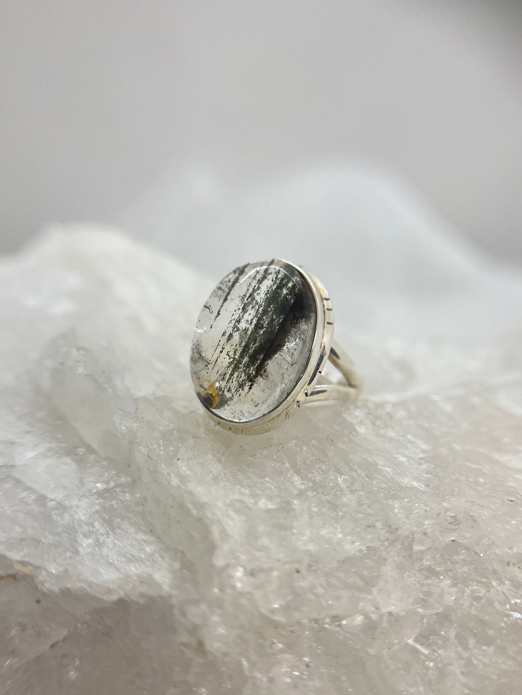 Secret Garden Quartz ring