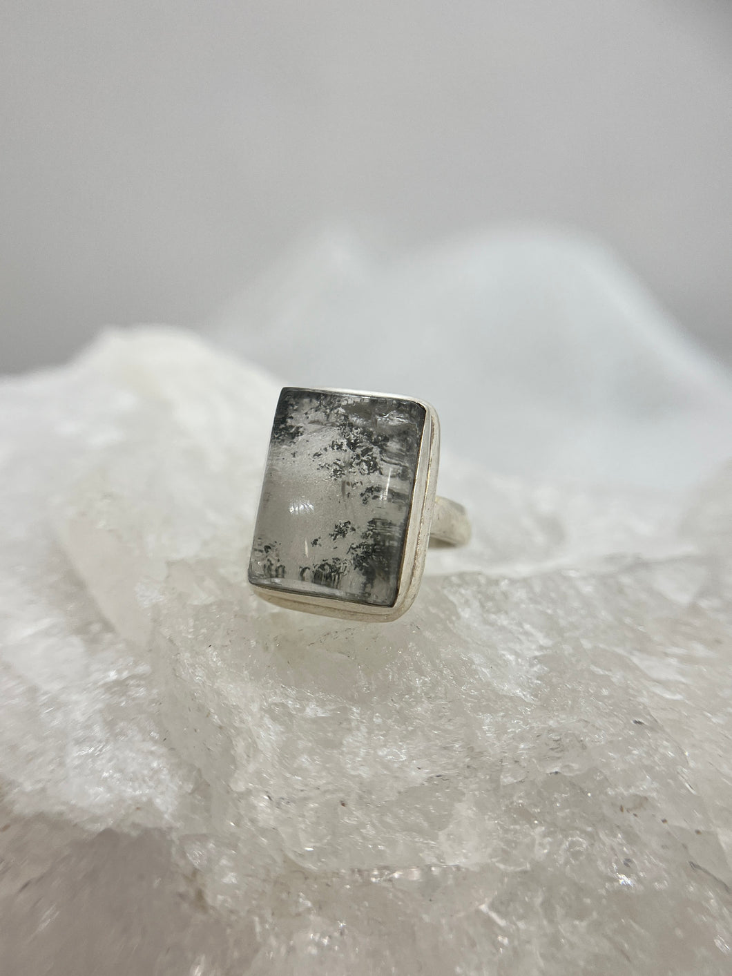 Secret Garden Quartz ring