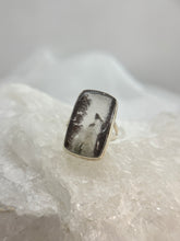 Load image into Gallery viewer, Secret Garden Quartz ring
