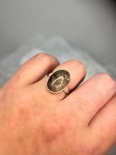 Load image into Gallery viewer, Secret Garden Quartz ring
