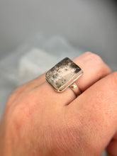 Load image into Gallery viewer, Secret Garden Quartz ring
