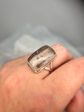 Load image into Gallery viewer, Secret Garden Quartz ring
