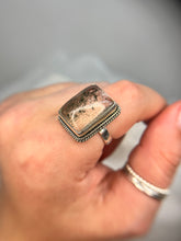 Load image into Gallery viewer, Secret Garden Quartz ring
