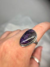 Load image into Gallery viewer, Charoite ring
