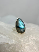 Load image into Gallery viewer, Labradorite ring
