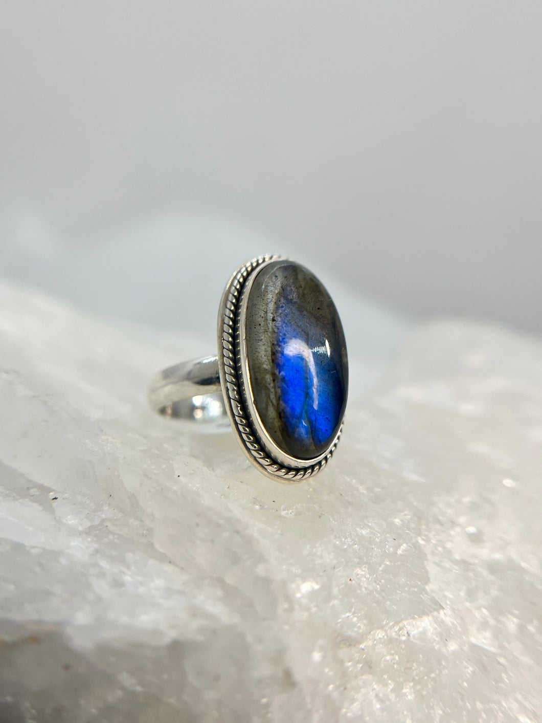 Labradorite ring