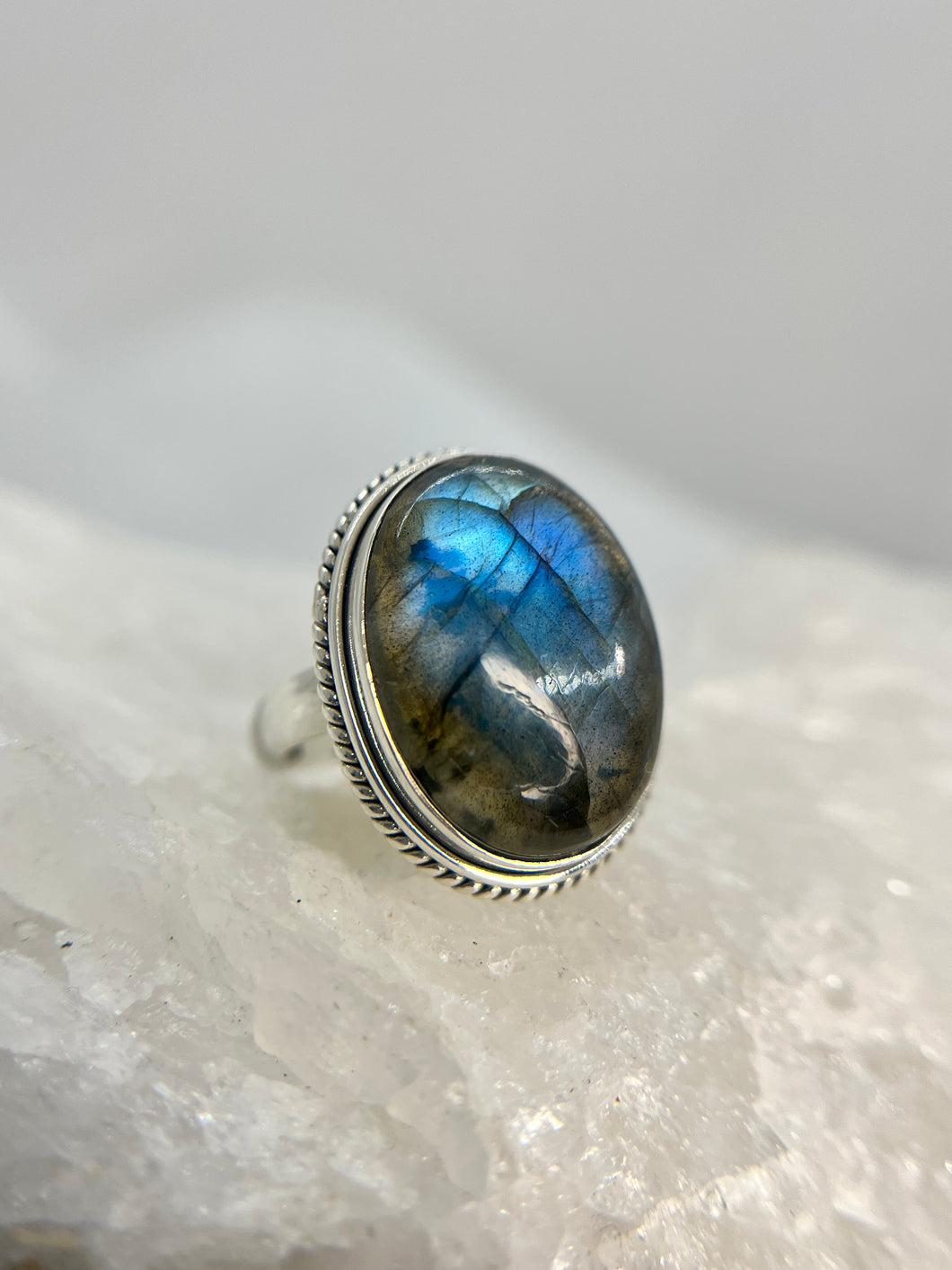 Labradorite ring