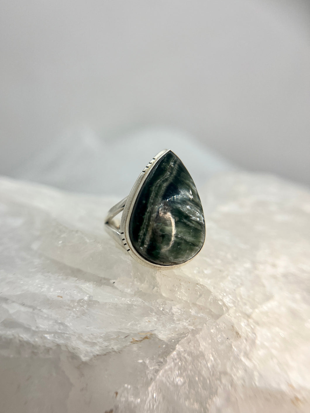 Seraphinite ring