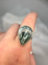 Load image into Gallery viewer, Seraphinite ring
