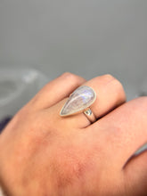 Load image into Gallery viewer, Moonstone ring
