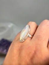 Load image into Gallery viewer, Moonstone ring
