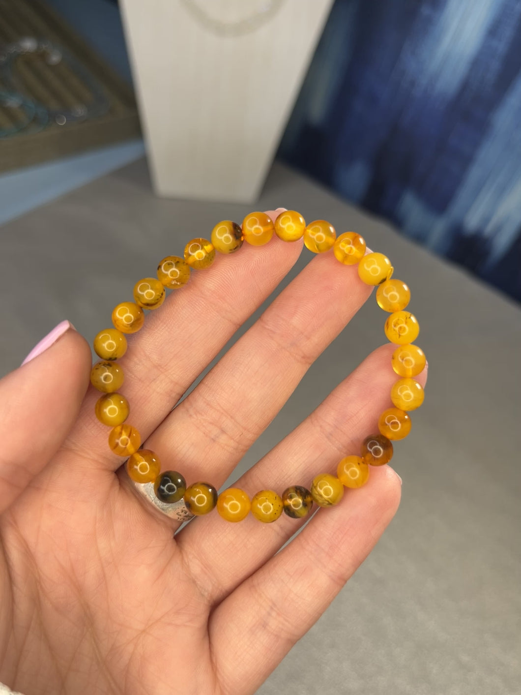 Amber stone bracelet