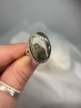 Load and play video in Gallery viewer, Secret Garden Quartz ring
