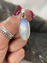 Load and play video in Gallery viewer, Moonstone pendant
